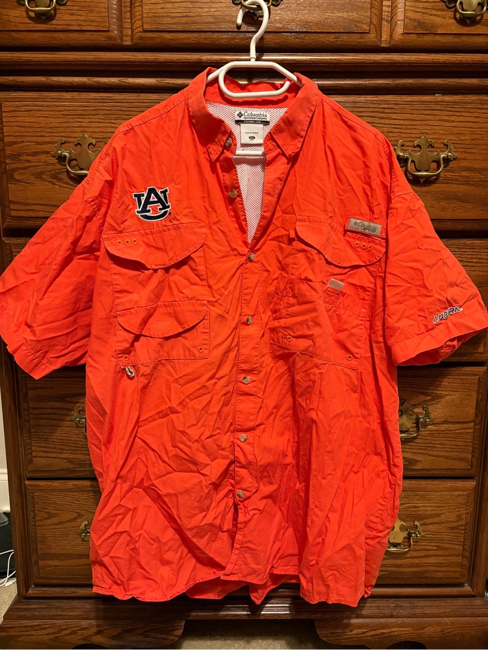 Columbia Men’s Orange Short-Sleeve Fishing Shirt